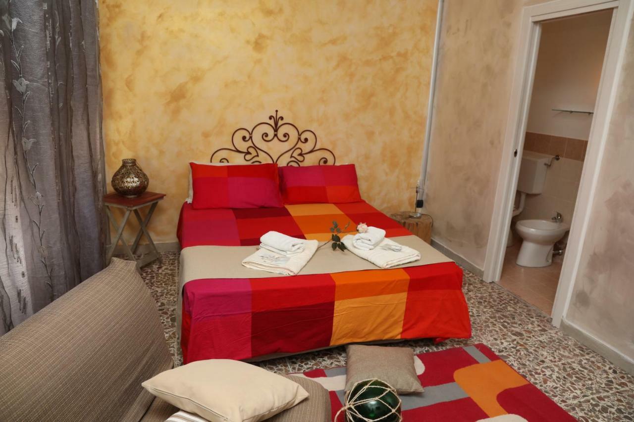 فندق Viale Italia 41: I Migliori Anni ساساري المظهر الخارجي الصورة